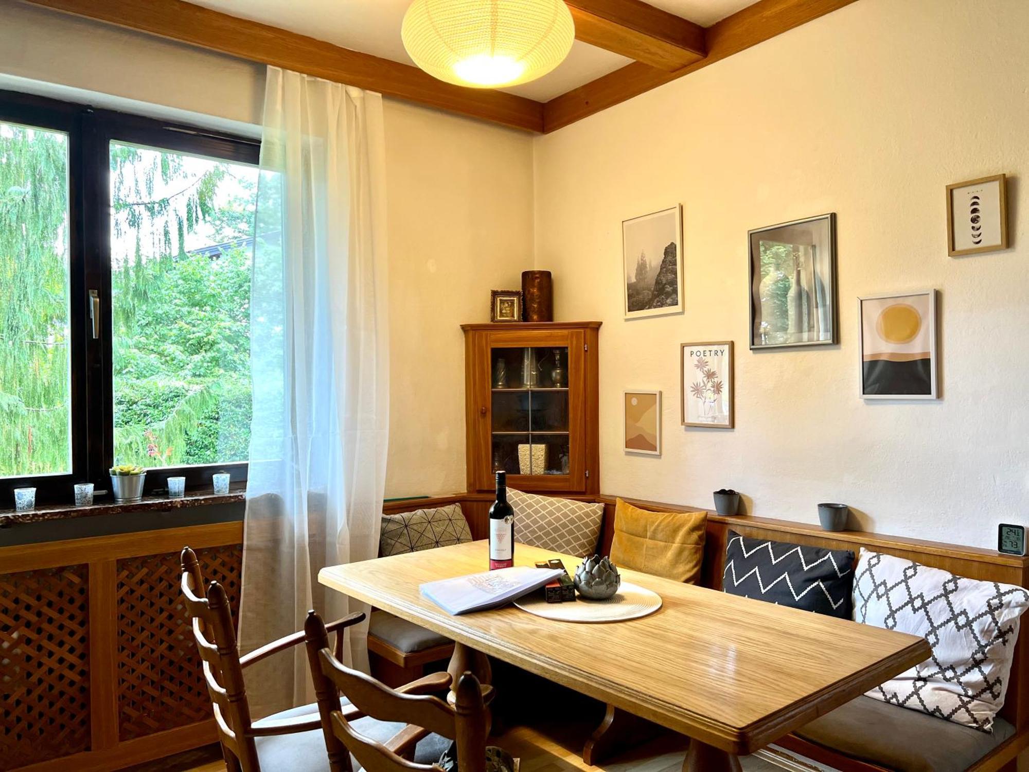 Haus Mit Garten Ойгендорф Екстериор снимка