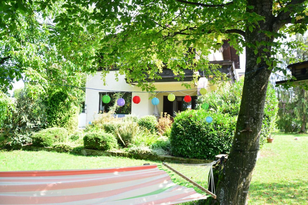 Haus Mit Garten Ойгендорф Екстериор снимка